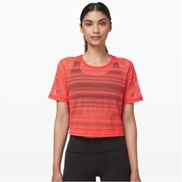 LULULEMON SWEAT YOUR HEART OUT SHORT SLEEVE - SIZE 6 - Picture 4 of 5